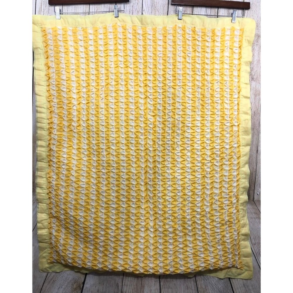 Vtg Baby Blanket Quilt Satin Trim 38" x 45" Rag Doll Theme‎ Smocked Smocking - Picture 10 of 12